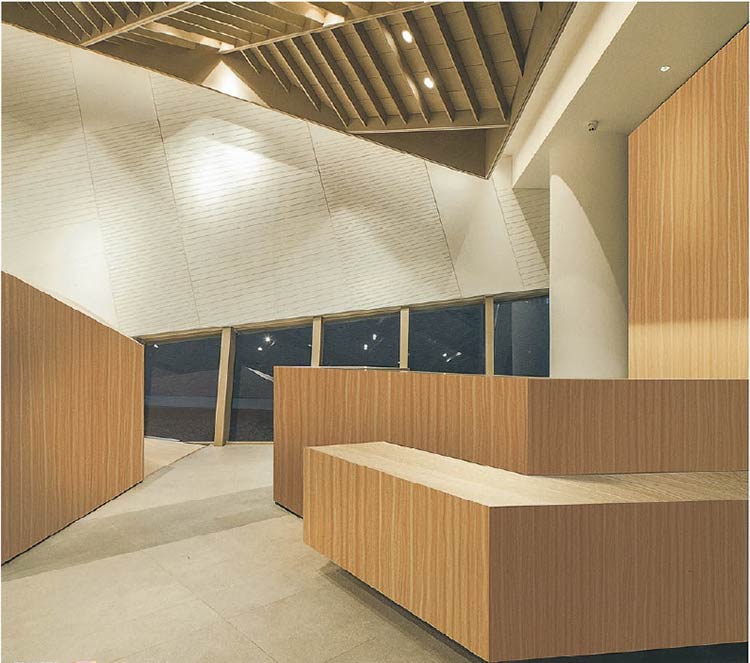 स्वयं-चिपकने वाली पीवीसी फिल्म आपके स्टोरफ्रंट काउंटर को कैसे पुनर्जीवित कर सकती है?